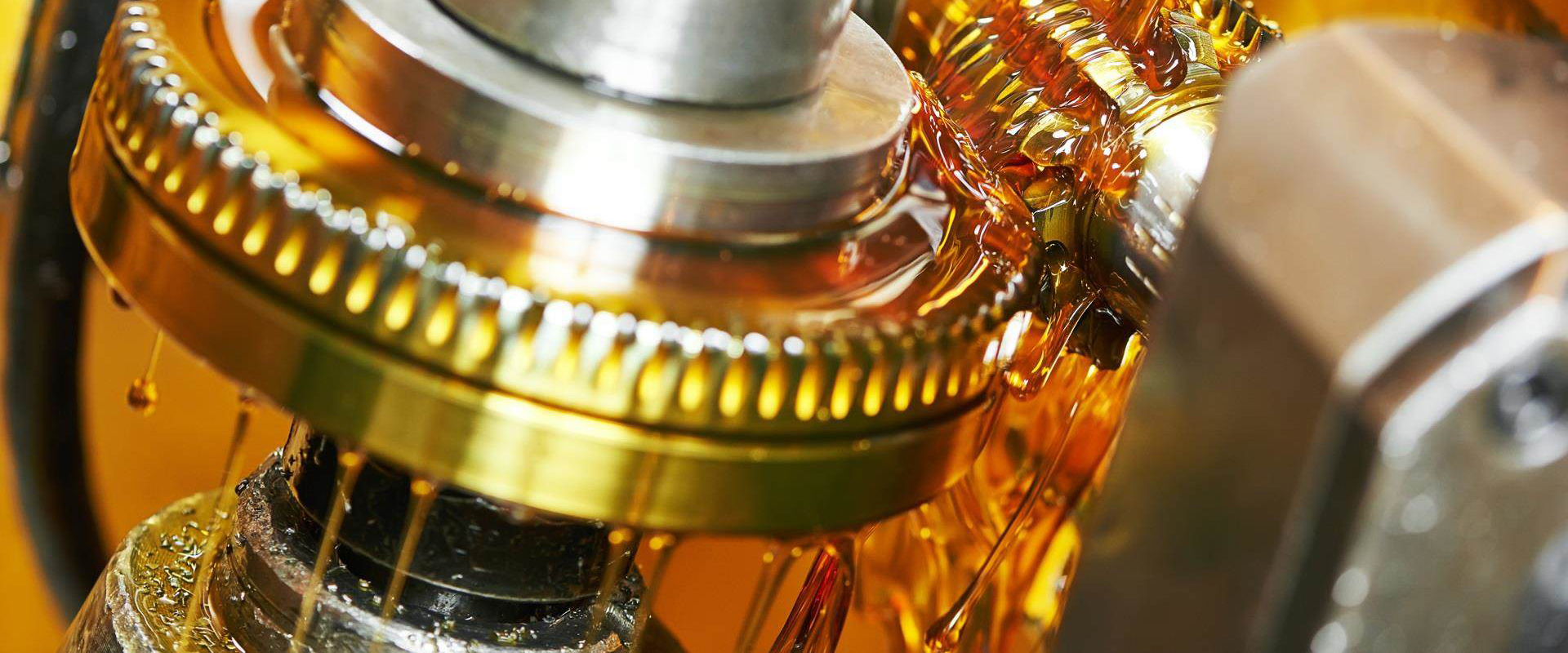 聚焦工業(yè)液壓油、橡膠輪胎密煉機(jī)油凈化服務(wù)</br>延長(zhǎng)油品使用壽命，減少非計(jì)劃停機(jī)，提升企業(yè)效益